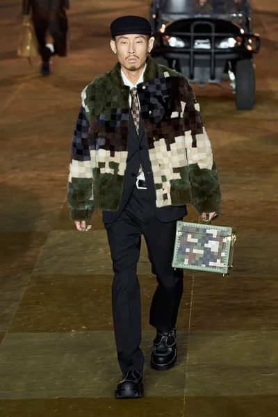 Look 21